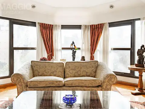 Departamento 4 ambientes con 3 baños
