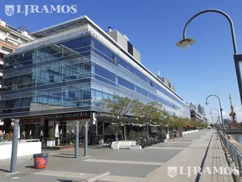 Alquiler de oficina de 131 m2 en Puerto Madero