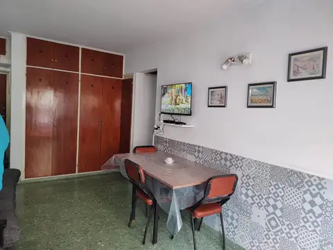 Departamento en Alquiler en La Perla Sur, $ 450.000
