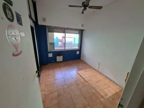 Depto Tipo Casa en Alquiler en Balvanera, $ 1.100.000