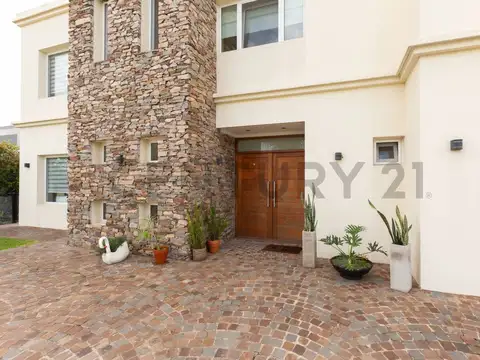 Casa en Venta de 4 dormitorios