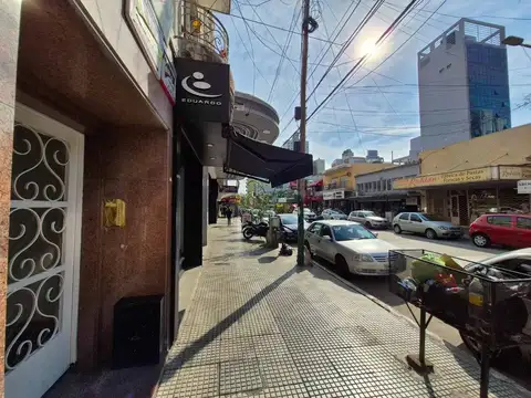 Maipú 200