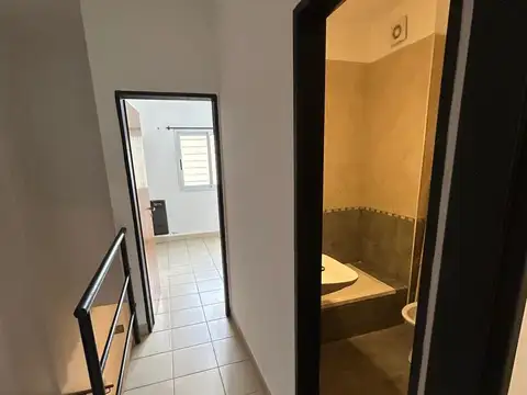 Departamento en Alquiler en Belen De Escobar, $ 820.000