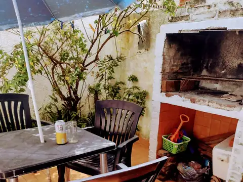 Depto Tipo Casa en Alquiler Temporal 40 años