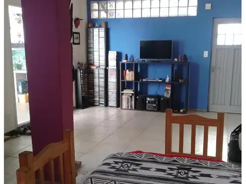PH en venta - 2 Dormitorios 2 Baños - 64Mts2 - Ciudadela, Tres de Febrero
