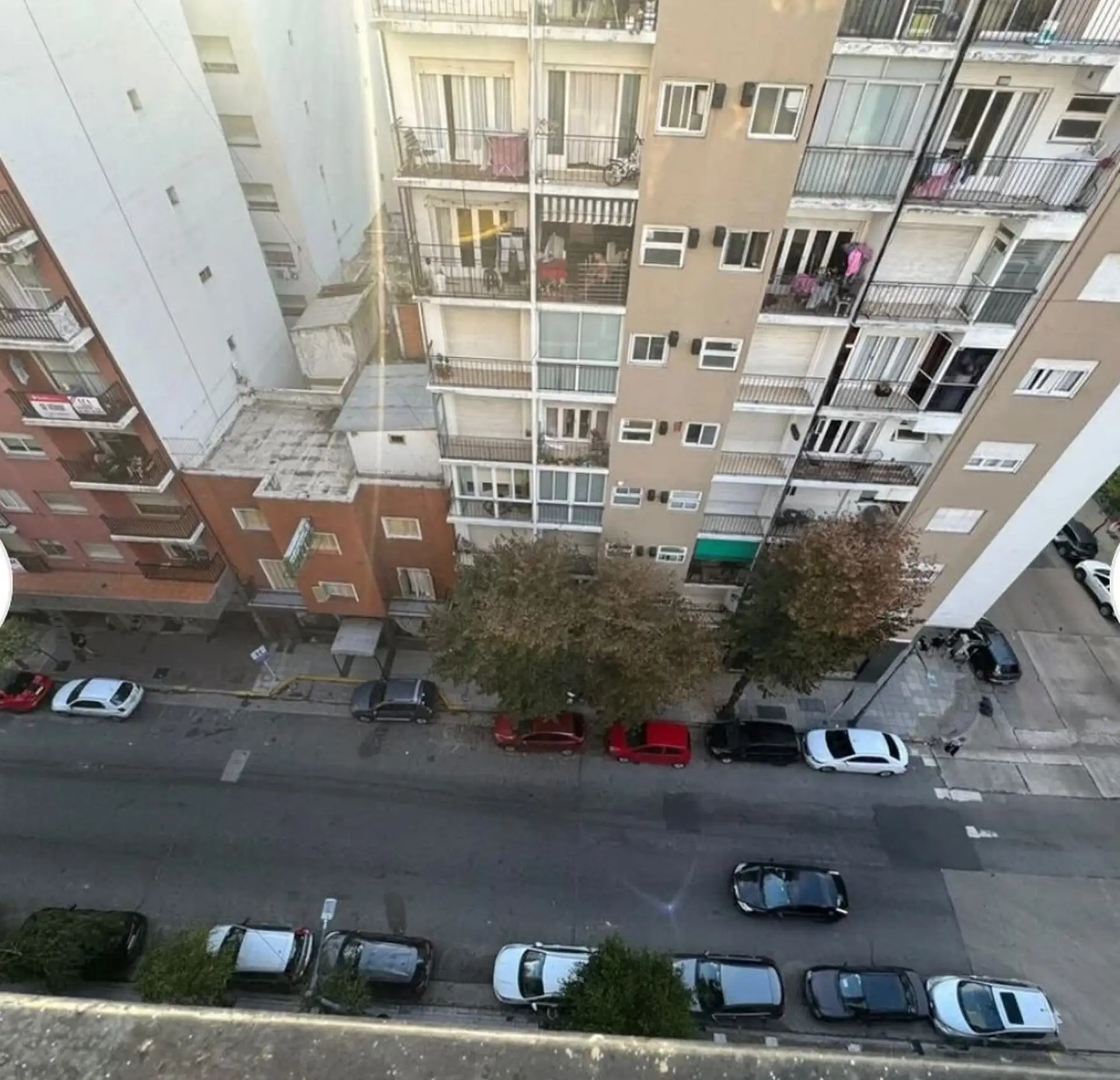 VENTA 2 AMB. BALCON A LA CALLE- CORRIENTE 2100