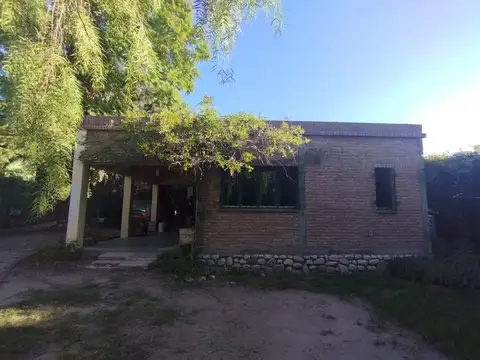 Casa 6 ambientes con 3 baños