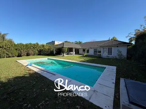 Casa  en Venta en Altos de Manzanares, Pilar, G.B.A. Zona Norte