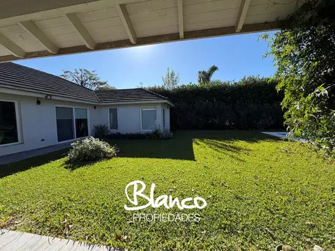 Casa en Venta en Altos De Manzanares, USD 230.000
