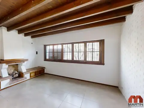 Depto Tipo Casa en Venta de 5 ambientes