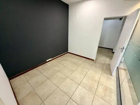 Oficina en Alquiler al Noroeste