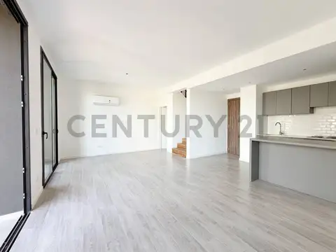 DUPLEX DE 3 AMBIENTES CON PARRILLA