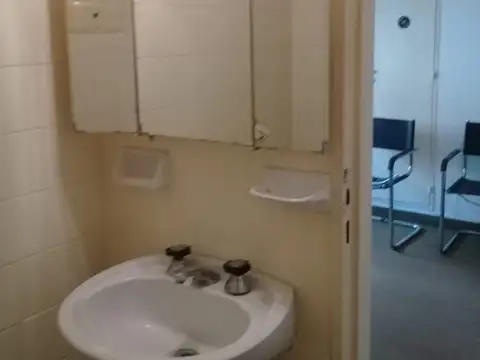 Departamento en Alquiler en Recoleta, $ 450.000