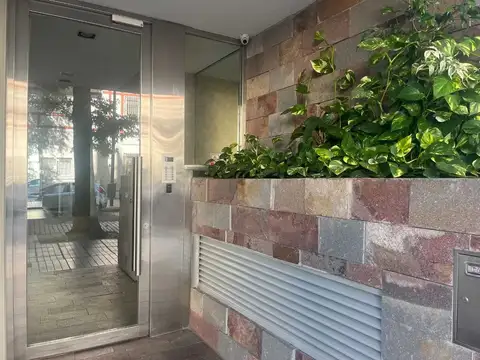 VENTA PISO 4Amb,Parrilla/Coch /Baulera ,Excelente!