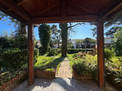 Casa en Alquiler de 3 dormitorios