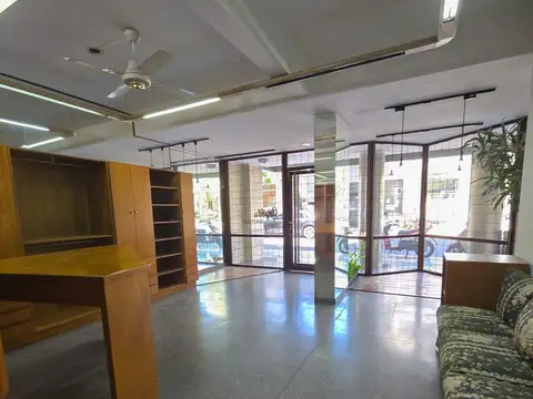 Local en Alquiler en Centro, $ 2.800.000