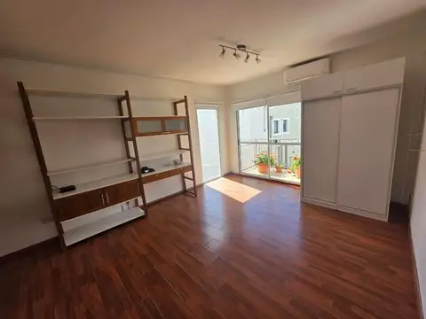 Departamento en Alquiler en Saavedra, $ 490.000