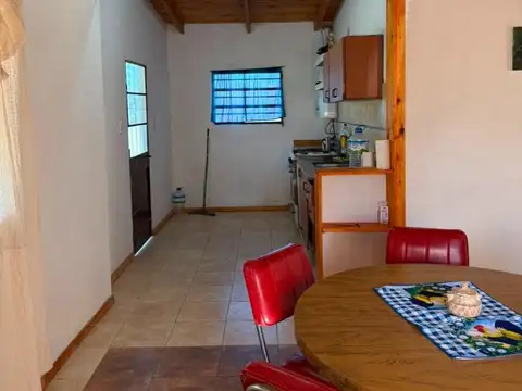 Casa 3 ambientes con 1 baño