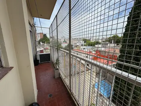 Avenida Doctor Honorio Pueyrredón 1400
