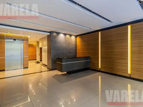 ACOYTE  al 800 Piso 11° Al frente con Balcón y Terraza Propia- CABALLITO