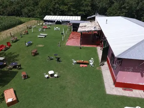 Campo de 210000m2 con complejo turístico y eventos