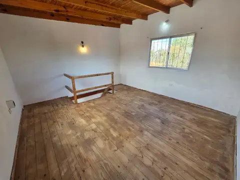 Depto Tipo Casa en Alquiler en Lomas De Zamora, $ 350.000