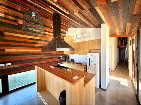 Casa en Venta en Miramar, USD 190.000