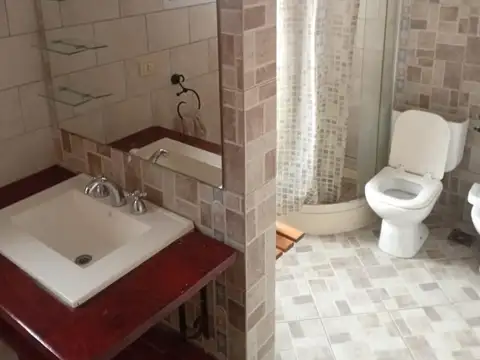 Depto Tipo Casa 5 ambientes con 2 baños