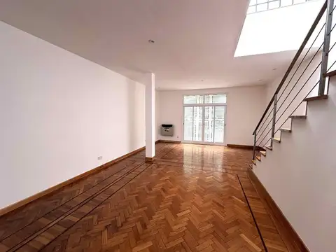 Mariscal Antonio José de Sucre 2500