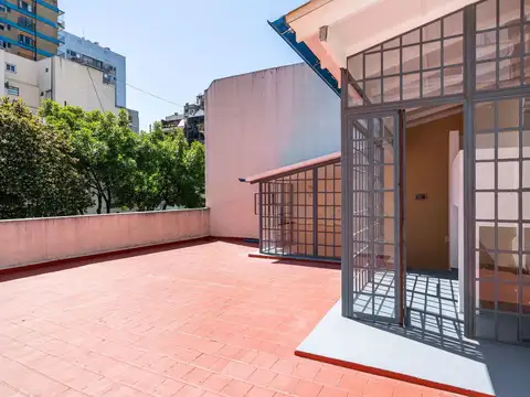 Depto Tipo Casa en Venta de 8 ambientes