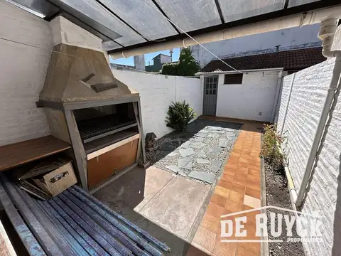Triplex en Venta en Quilmes Oeste