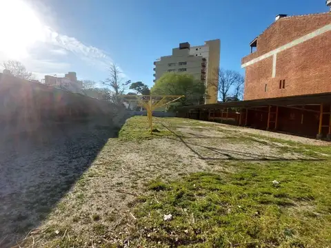 Terreno en Venta en Villa Gesell, USD 330.000