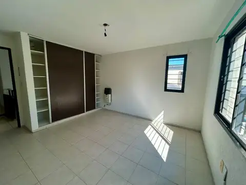 VENTA - AMPLIO DUPLEX CENTRICO