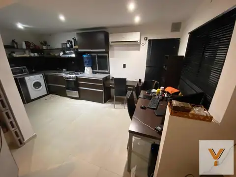 Casa 2 ambientes con 1 baño