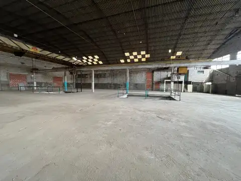 Galpon en Alquiler en Sarandi, $ 14.000.000