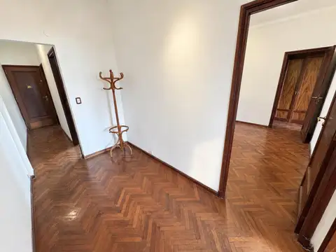 Departamento en Alquiler de 4 dormitorios