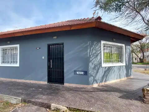 Casa en Venta en Banfield, USD 80.000