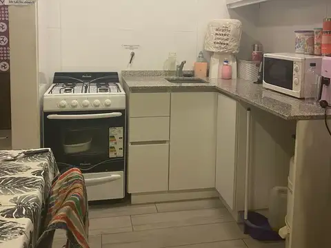 VENDO MONOAMBIENTE SAN PEDRO SANMARTIN 330