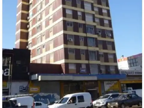 ALQUILER Dpto. 3 Ambientes LANÚS OESTE Av. Hipolito Yrigoyen