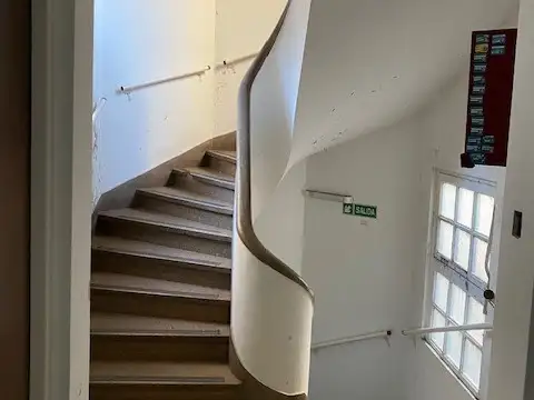 Marcelo T de Alvear 2300, Piso 5