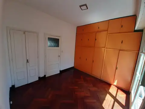 Avenida Belgrano 1400