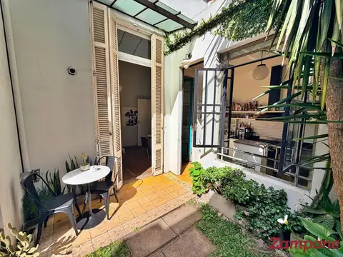 Depto Tipo Casa en Venta 60 años