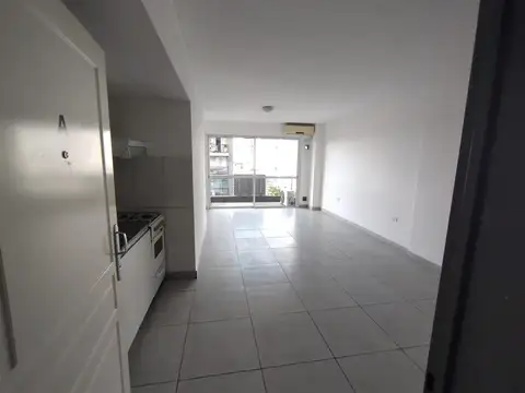 Departamento monoambiente en alquiler en Floresta