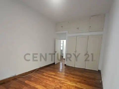 Departamento en Alquiler 50 años