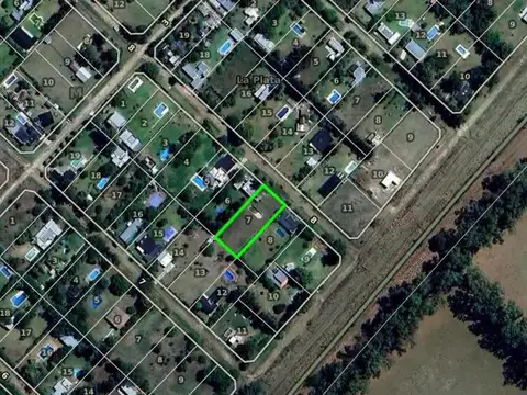 Terreno en Venta 50  mts Fondo