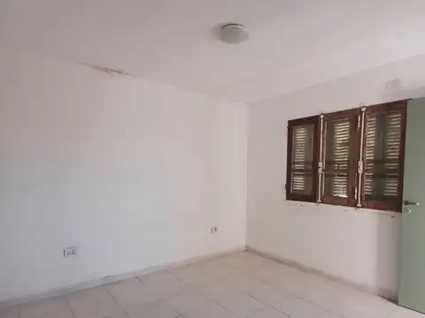 Avenida Chaco 1200, Piso 1