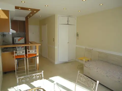 Departamento en Alquiler en Centro, $ 500.000