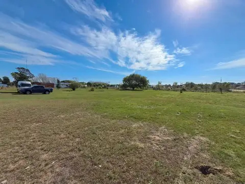 Oportunidad en Paraje Pavón, amplios lotes de 50 x75.