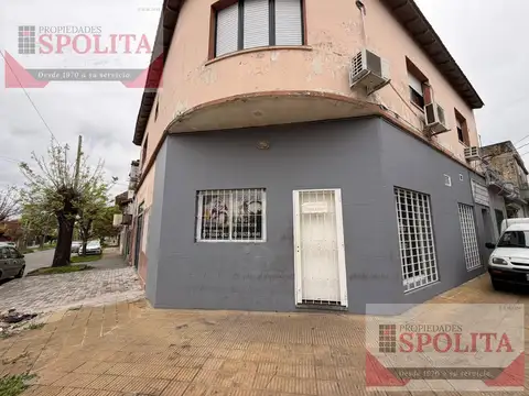 Local en Jose León Suarez