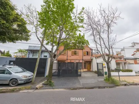 Alquiler casa/dúplex,5 amb, jardín,parrilla,Olivos